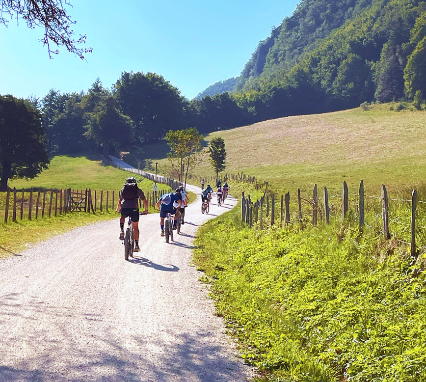 media.IMG_2353 biking hd monastero